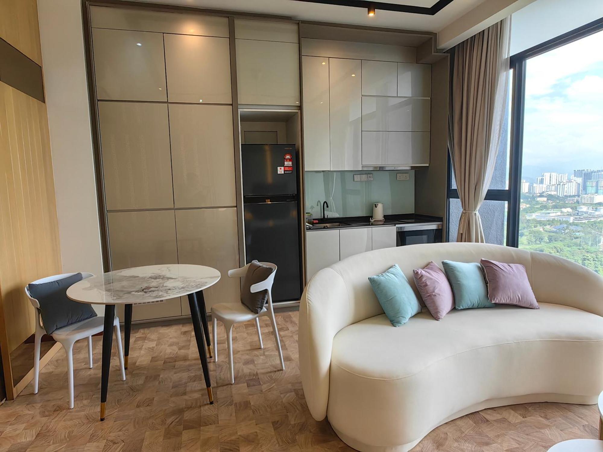 קואלה לומפור Expressionz Designer Suites Host By Aurora Premium Stay מראה חיצוני תמונה