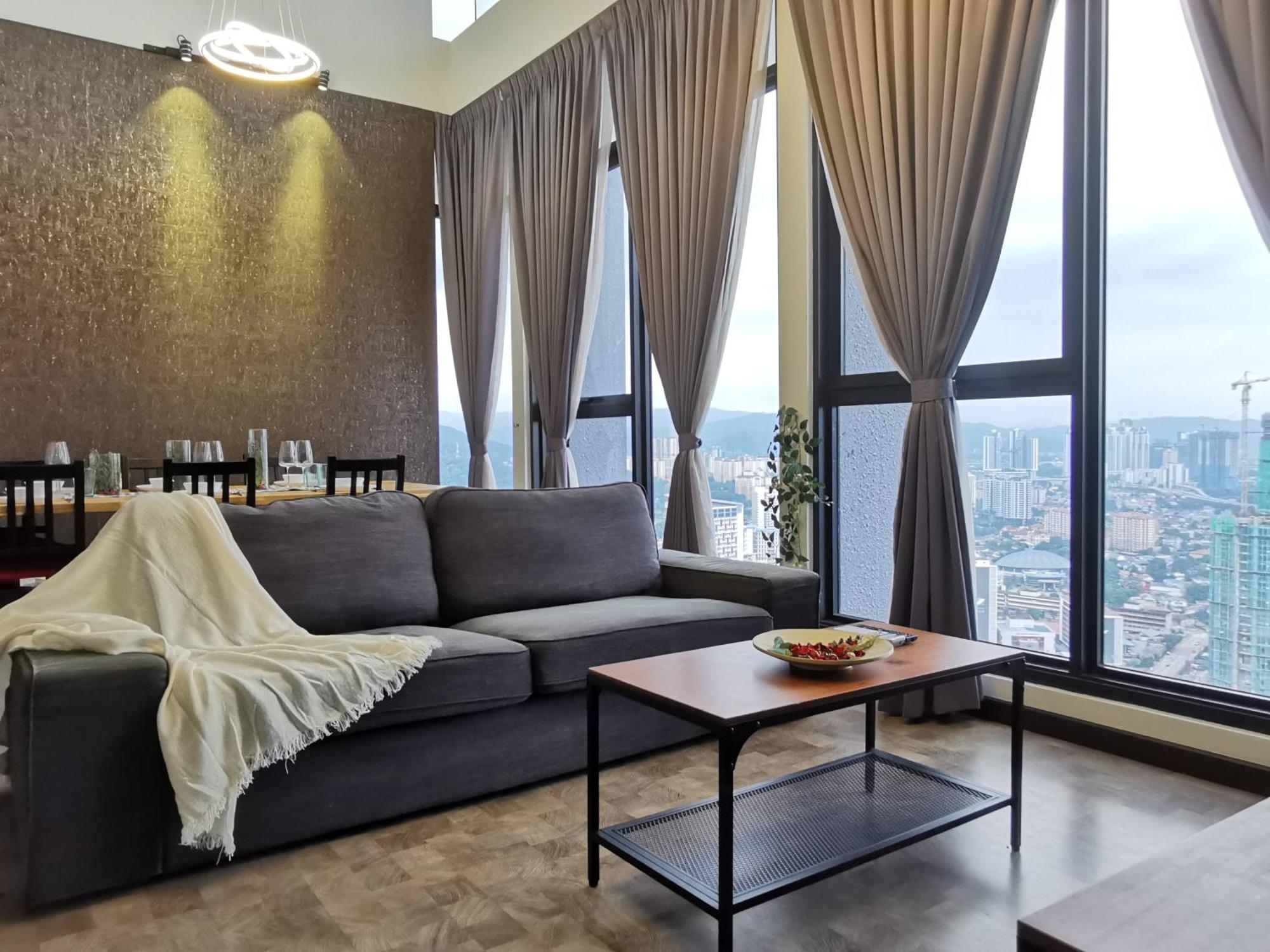 קואלה לומפור Expressionz Designer Suites Host By Aurora Premium Stay מראה חיצוני תמונה